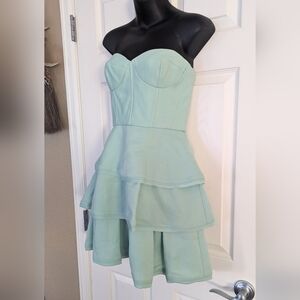 NWT BCBG Max Azria Opaline Green Jacklyn 3 Tiered Removable Strap Dress Size 8